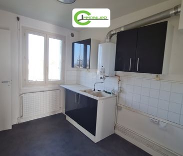 Location Appartement 4 pièces 68m² LA FERTE BERNARD 72400 - Photo 4