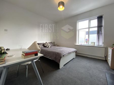 3 bedroom terraced house to rent - Photo 3