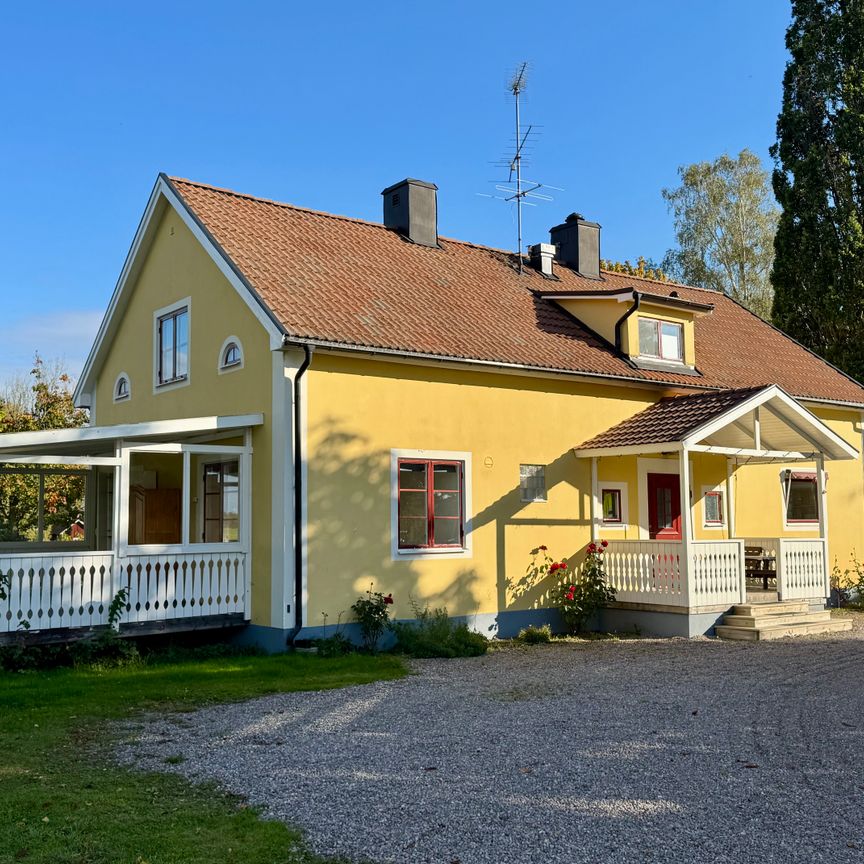 Sörby Gård, Klockrike - Photo 1