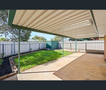 28 Blackwood Drive, Craigmore, SA 5114 - Photo 5