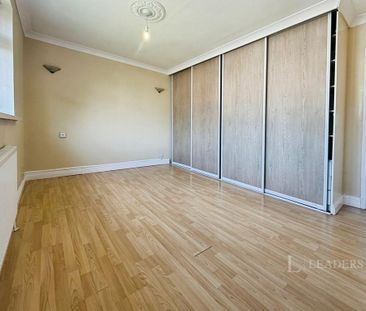 2 bedroom semi-detached house to rent - Photo 3