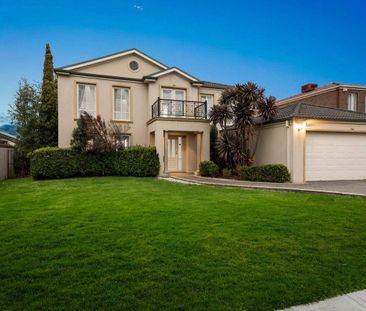 Charming Family Home in a Prime Narre Warren South Location! - Photo 2