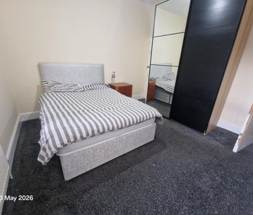 Stanley Terrace, Leeds - Photo 2