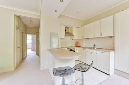 1 bedroom flat to rent - Photo 5