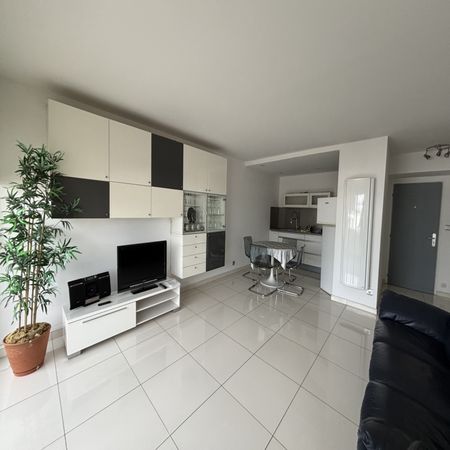 Appartement 2 pièce(s) 1 chambre(s) 50.99 m² - Photo 2