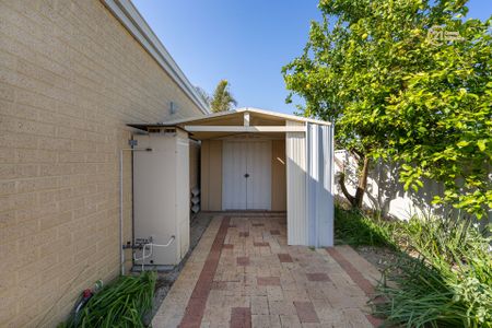 Redcliffe - Photo 4