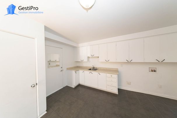 767 Place-Philippe - Photo 1