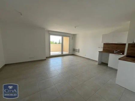 Appartement à louer 3 pièces 70.1m² - Photo 2