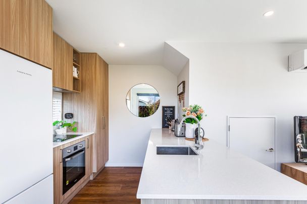 2/66 Metcalfe Road, Ranui - Photo 1