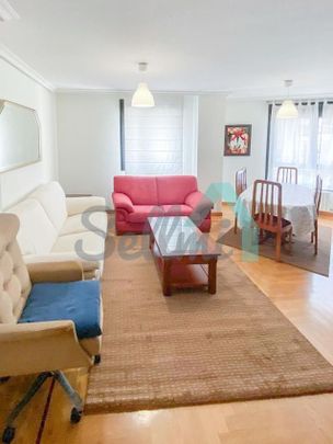 Alquiler de piso en Calle Tomás Crespo Frígilis - Photo 1