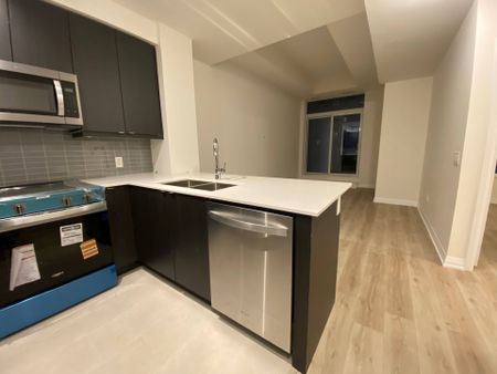 For Lease - 3260 Sheppard Avenue Unit# 902, Toronto, Ontario - Photo 4