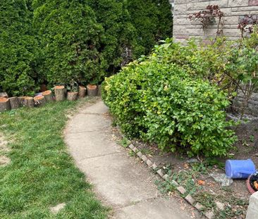 For Lease - 98 Frontenac Avenue Unit# 2, Toronto, Ontario - Photo 4