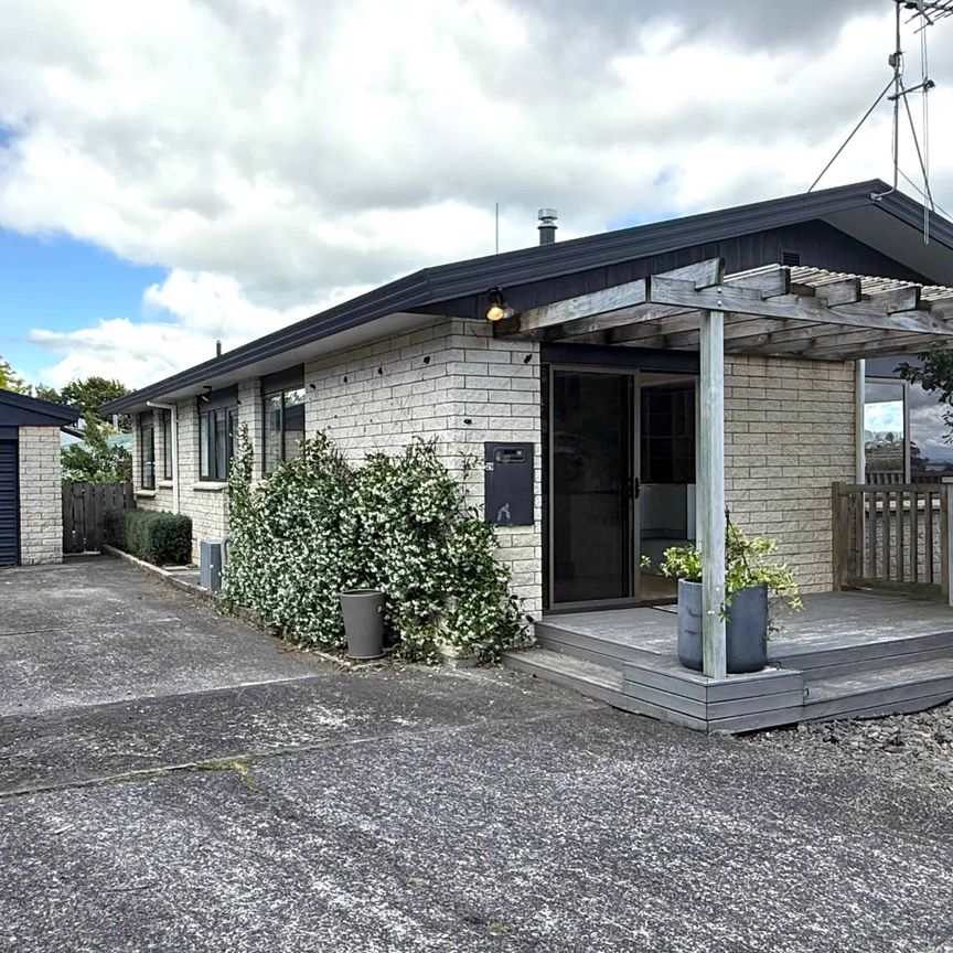 Beautifully Renovated 3 Bedroom Home with Water Views - AVAILABLE NOW - Photo 1