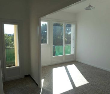 Location Appartement 2 pièces 47m² MONTPELLIER 34090 - Photo 1