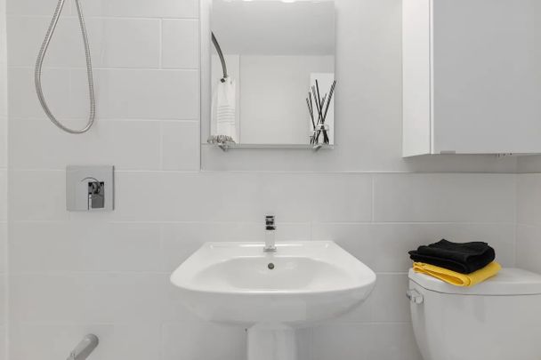 280 Laurier Ave. E, Ottawa, ON K1N 6P5, Canada - Photo 1