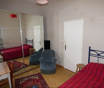 AVIGNON INTRA MUROS: Au coeur du Centre Historique, proche des Hall... - Photo 5