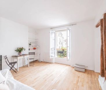 Rental Apartment Paris 18th Grandes-Carrières - Photo 1