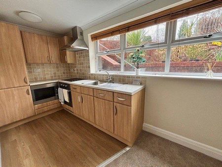 1 bedroom apartment to rent - Photo 4