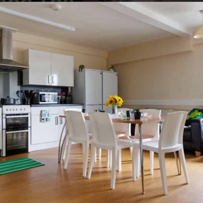 Standard Plus - Photo 1