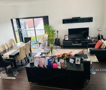 2 bedroom flat to rent - Photo 2