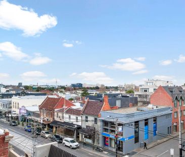 Boutique Living with Uninterrupted Views - Photo 1