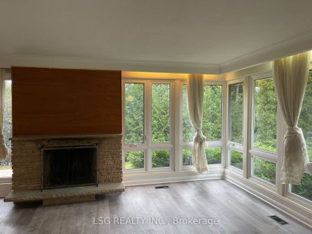 For Lease - 59 Ravenscroft Circle, Toronto, Ontario - Photo 3