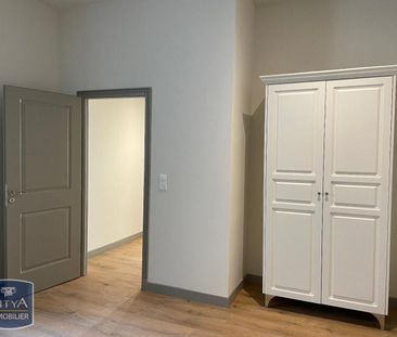 Location Appartement 3 pièces 58m² MARSEILLE 1er - Photo 2