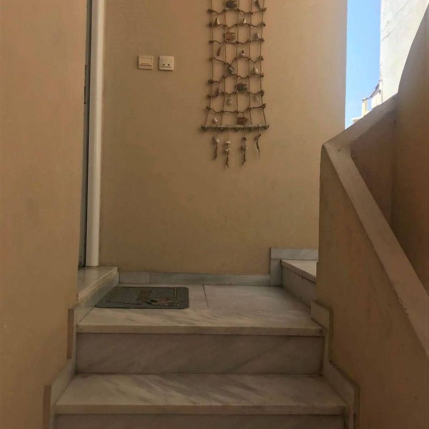 Διαμέρισμα για ενοικίαση Τζιτζιφιές (Καλλιθέα) - Photo 1