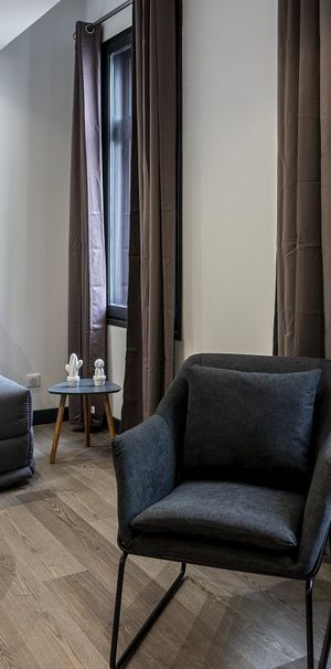 Location Appartement 1 pièce 31m² - Photo 1