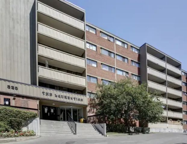 525 St. Lawrence Street | 525 St. Lawrence Street, Oshawa - Photo 1