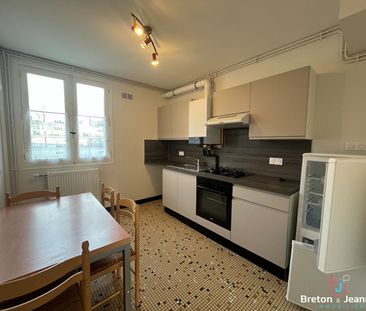 Location Appartement 2 pièces 37m² - Photo 3