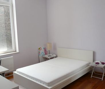 Appartement te huur - Photo 1