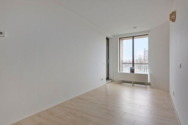 Appartement te huur: Titus van Rijnstraat 151 1058 GB Amsterdam - Foto 1