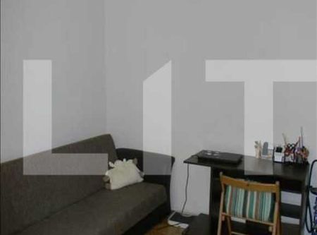 Apartament 3 camere decomandate, garaj, mobilat complet, zona Billa - Photo 3