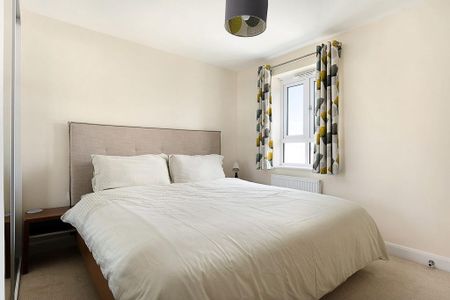 4 bedroom terraced house to rent - Photo 4