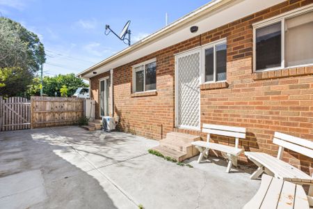 1/103 Station Street, Burwood - Photo 5