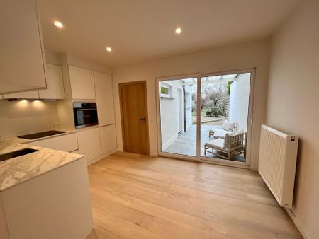 Gerenoveerde woning op een goede ligging in Roeselare - foto 5