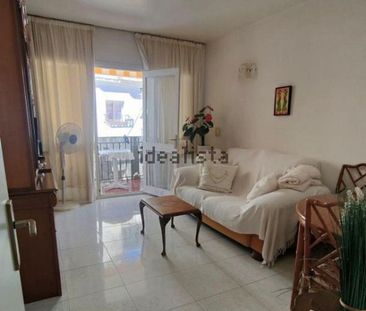 Alquiler de piso en Calle de la Luna - Photo 1