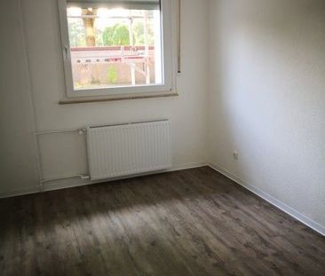 Tolle und renovierte 3-Zimmer-Wohnung mit Balkon! - Photo 1