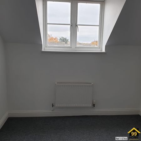 4 bed Town House in Kingfisher way, Mildenhall , Bury St. Edmunds, IP28 7HF - Photo 4