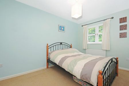 3 bedroom detached house to rent - Photo 5