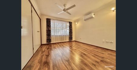 Spacious Family Home in a Quiet Cul-De-Sac Location... - Photo 5