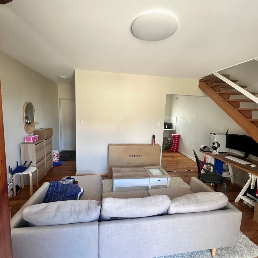 Canterbury - Photo 1