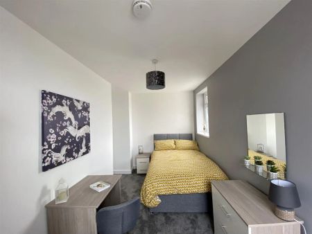 1 bed house share to rent in Briercliffe Road, Burnley, BB10 - Photo 4
