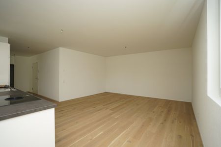 1.5 Zimmer, 92 m², EG - Photo 2
