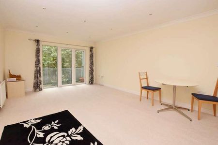 Metropolitan Place, Wd, Watford, WD18 - Photo 3