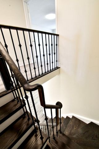 For Lease - 107 Laramie Crescent, Vaughan, Ontario - Photo 5