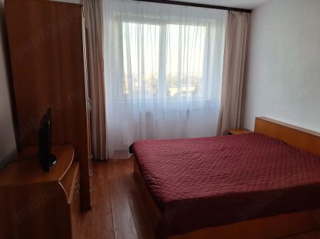 Inchiriez apartament 2 camere - Photo 2
