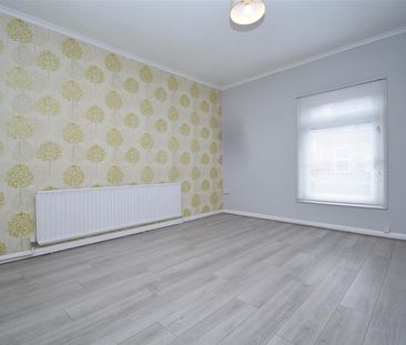 High Street, Normanton - Photo 6
