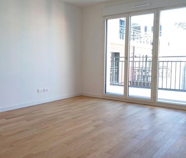 location Appartement T2 DE 45.07m² À COURBEVOIE - Photo 4